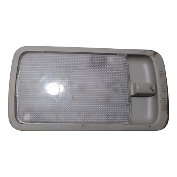 Luz De Teto Cortesia Nissan Versa 2014 2015